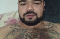 Seu barbudo tatuado
